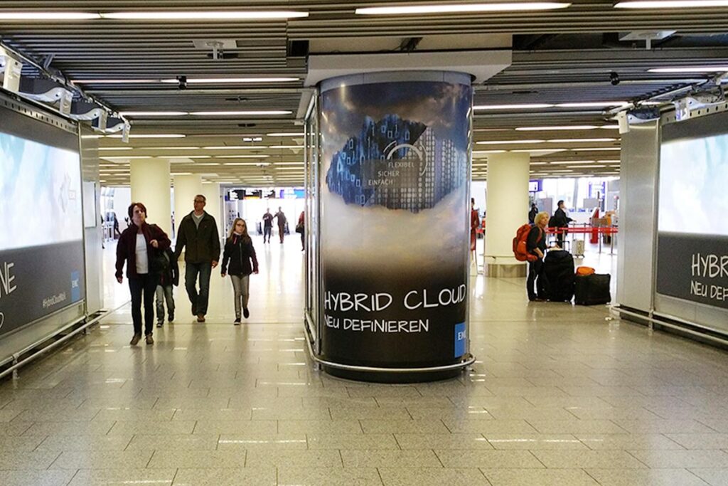 3D cameras in Frankfurt Airport that detect and track passengers, while four Ultra Short Throw projectors created continuous animated backdrops of moving clouds on two walls.