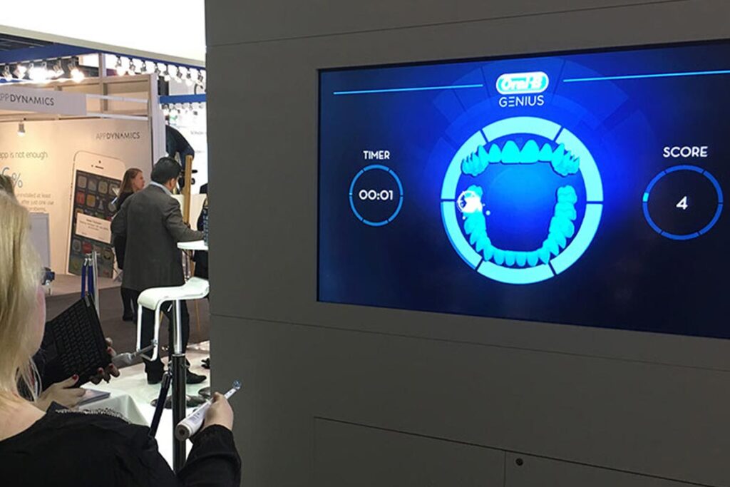 An interactive game that delivered more delegates to the Oral B stand during the largest mobile trade show of the year.